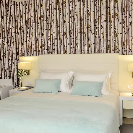 Villamar Style Maison Bed & Breakfast 4*