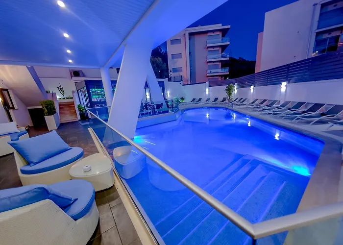 Villamar Style Maison Bed & Breakfast Nazaré